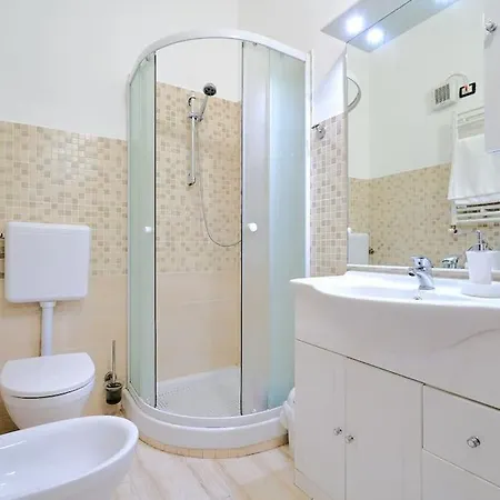 Daire Navigli Grazioso Loft Per 4 Persone *